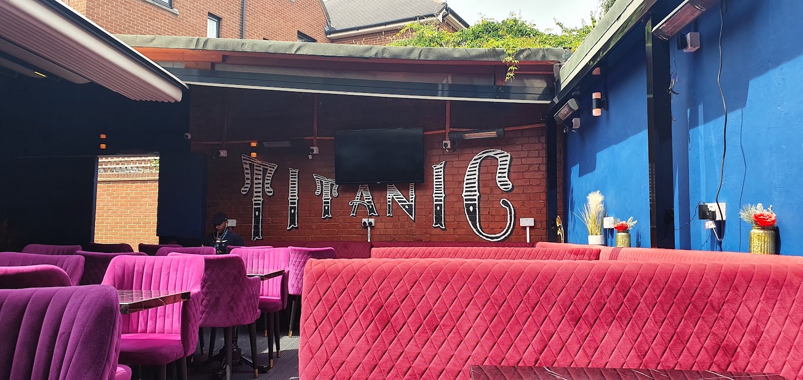 Titanic Kitchen & Lounge in Leytonstone London